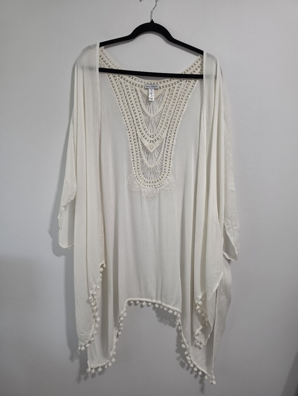 110. Ava & Aiden Kimono